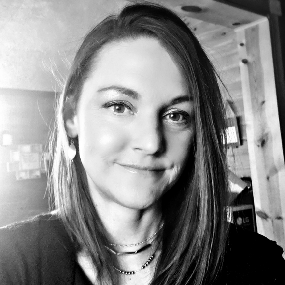 Meet your Posher, Beverly - Picture 2 of 6